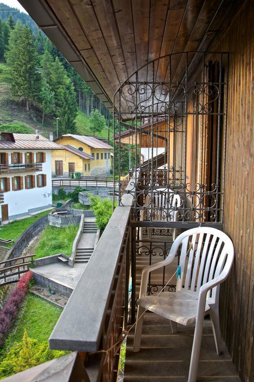 Albergo Ristorante Iris Auronzo di Cadore Exterior foto